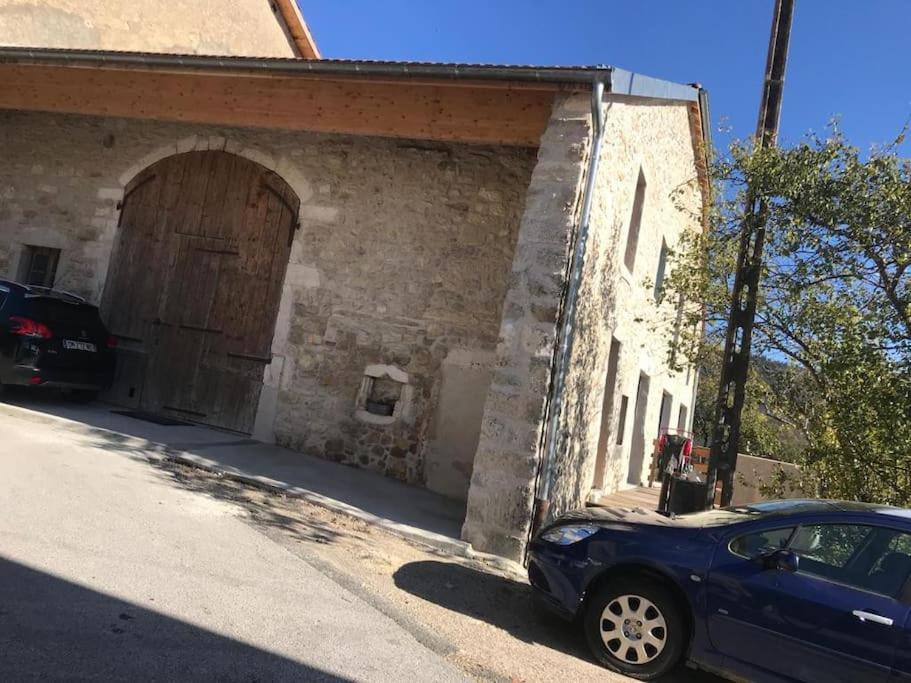 Gite Rural Du Lac Genin Charix Dış mekan fotoğraf